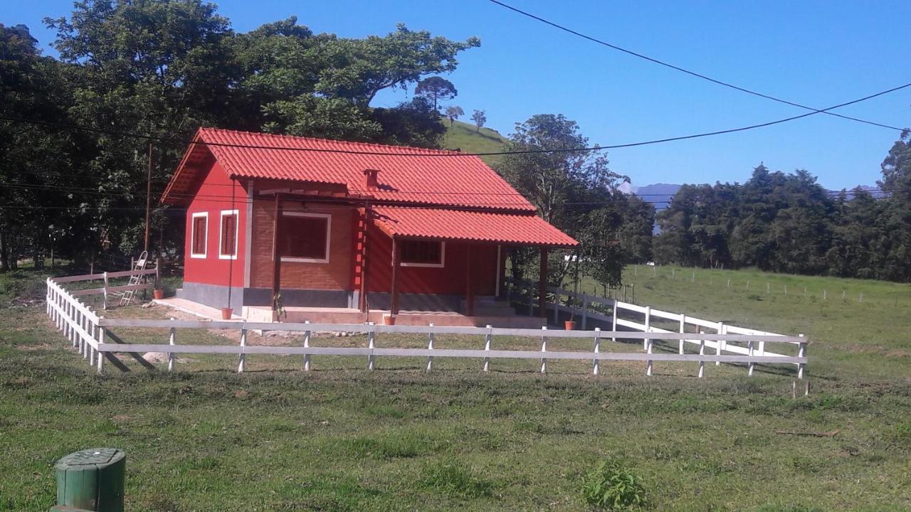 Encanto Da Pedra Holiday home *